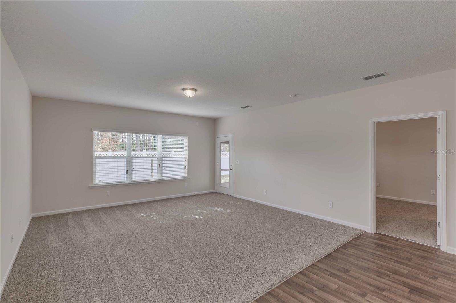 2051 MAVERICK CT, MINNEOLA, FL, 34715