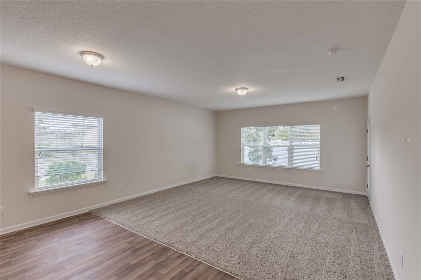 2051 MAVERICK CT, MINNEOLA, FL, 34715