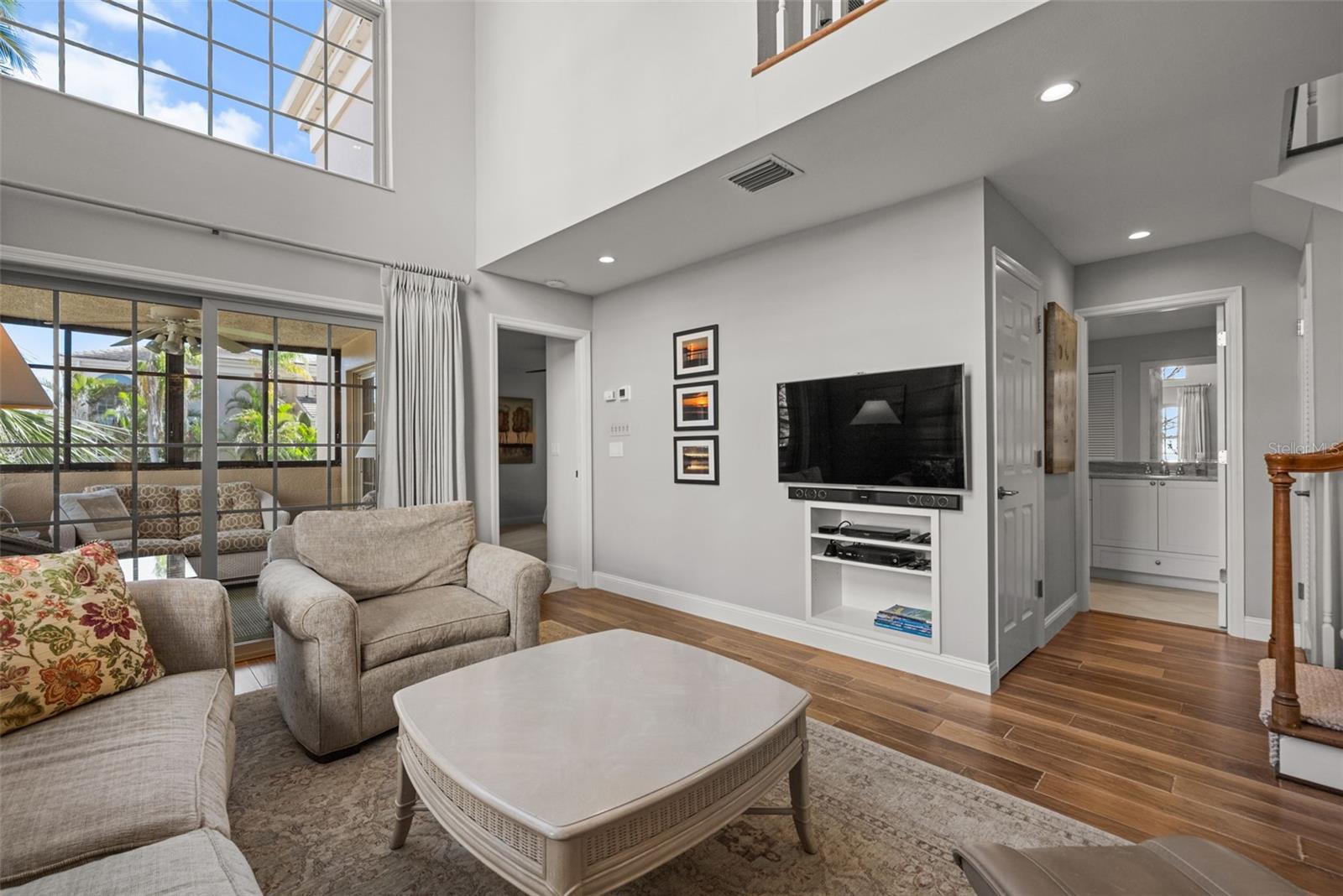 1163 COQUILLE ST #207, SARASOTA, FL, 34242