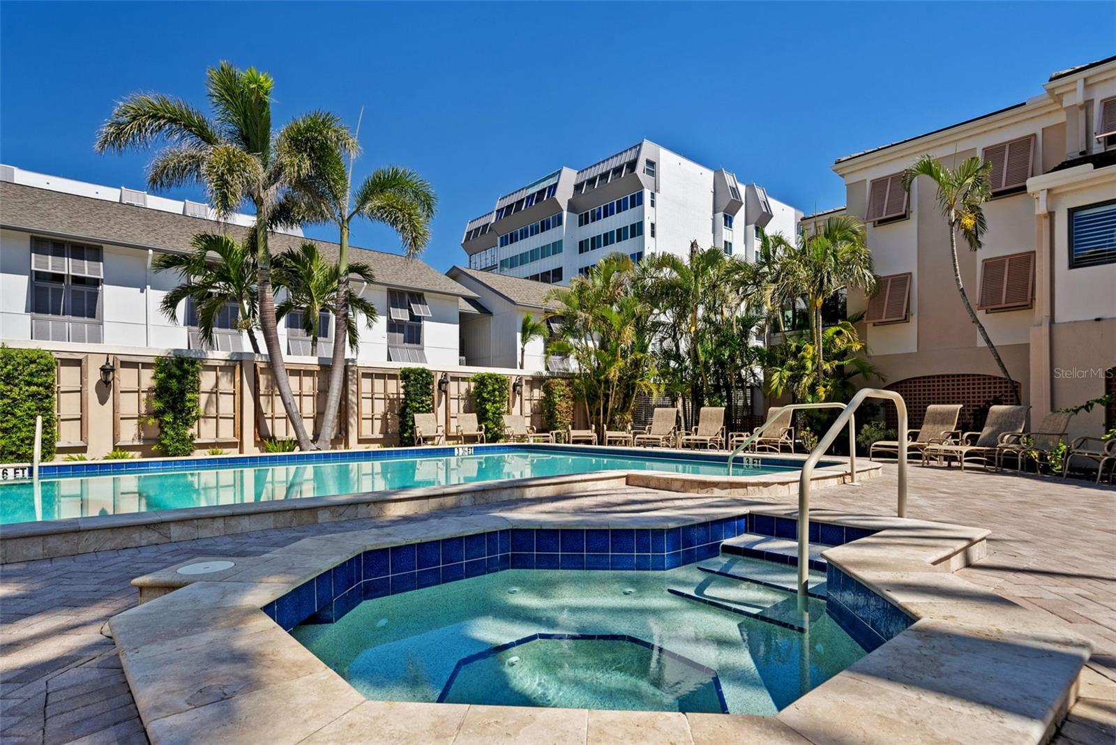 1163 COQUILLE ST #207, SARASOTA, FL, 34242