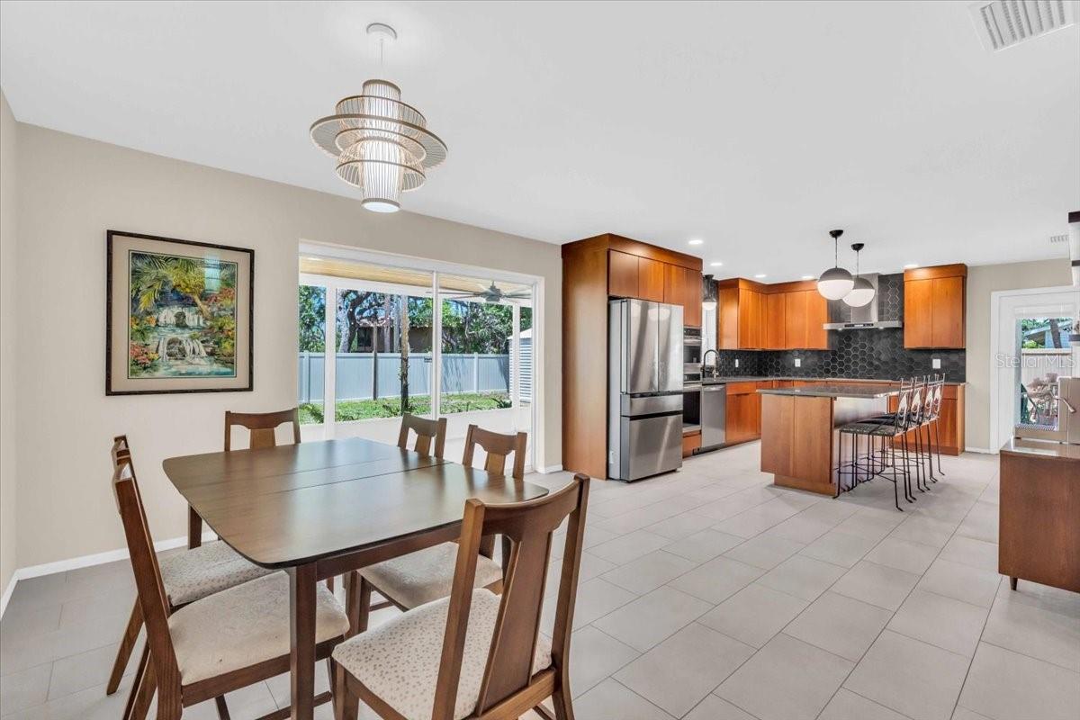 807 HARBOR AVE, ELLENTON, FL, 34222