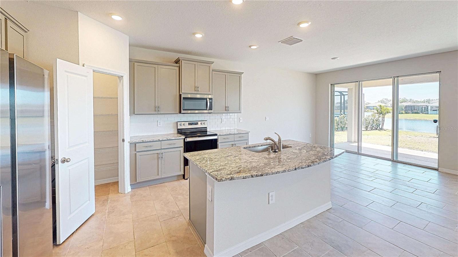 5269 GROVE MILL LOOP, BRADENTON, FL, 34211