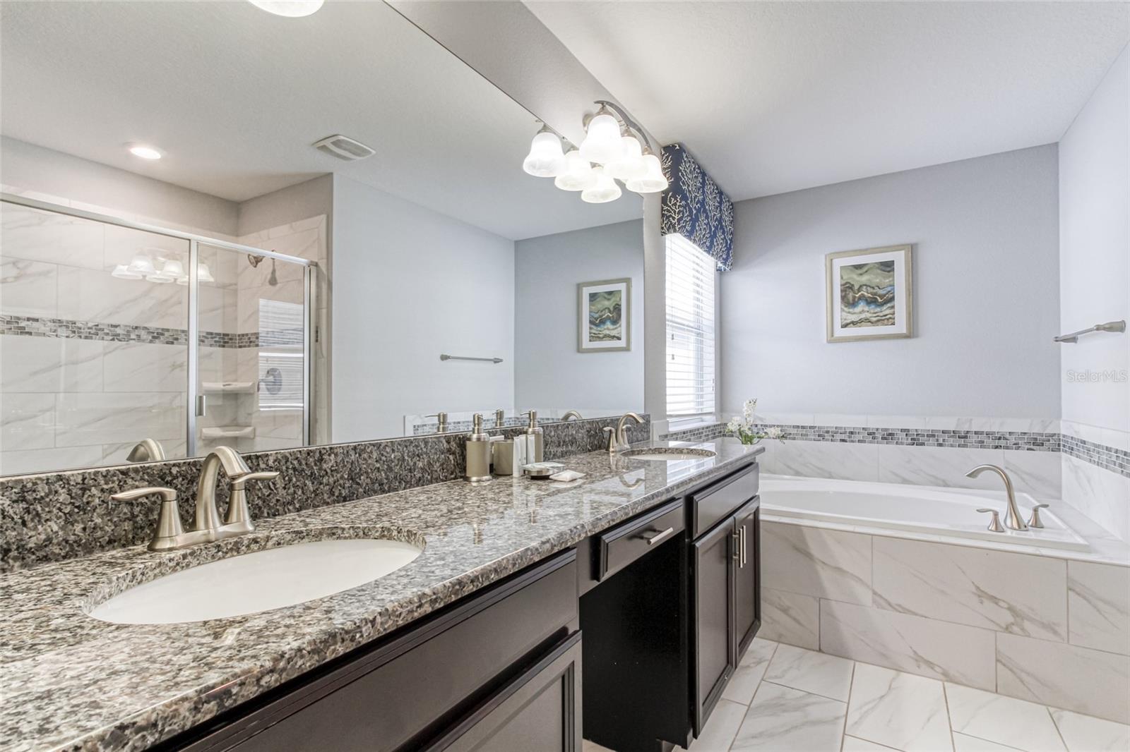 1628 MOON VALLEY DR, DAVENPORT, FL, 33896