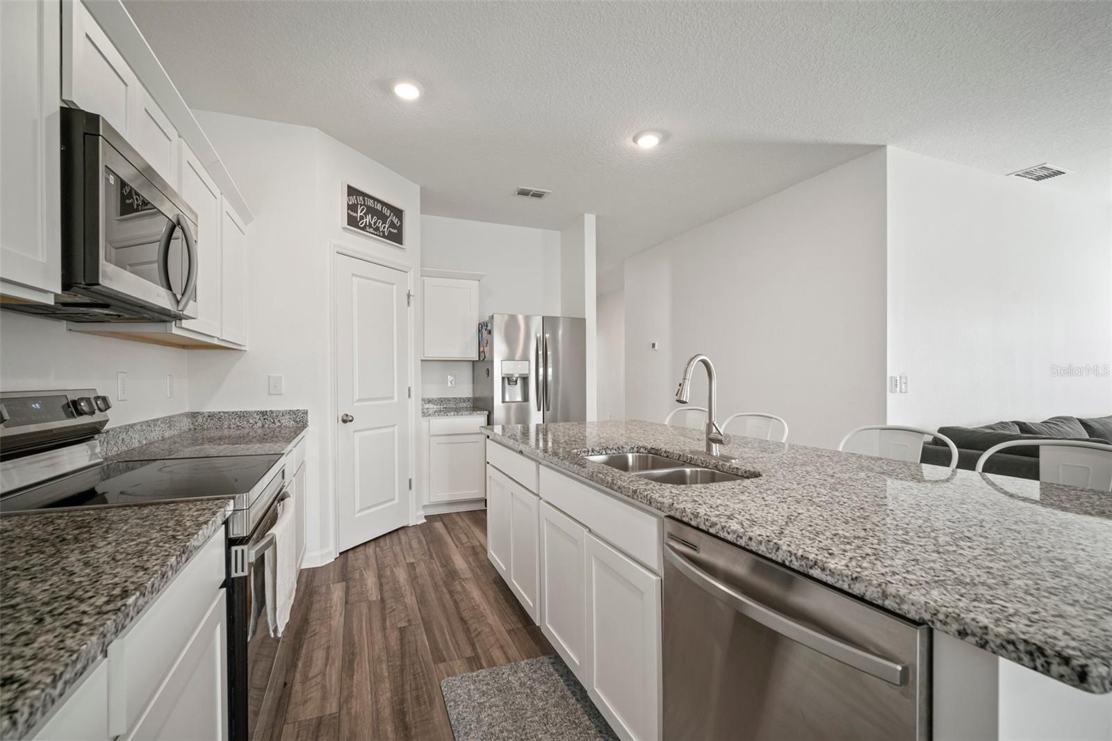 2232 HARRIS HAWK, RUSKIN, FL, 33570