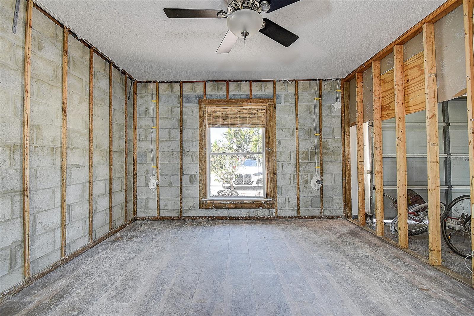 14043 E PARSLEY DR, MADEIRA BEACH, FL, 33708