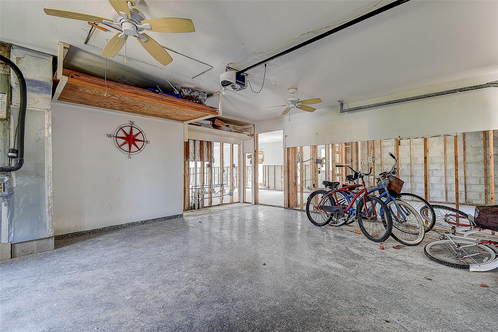 14043 E PARSLEY DR, MADEIRA BEACH, FL, 33708