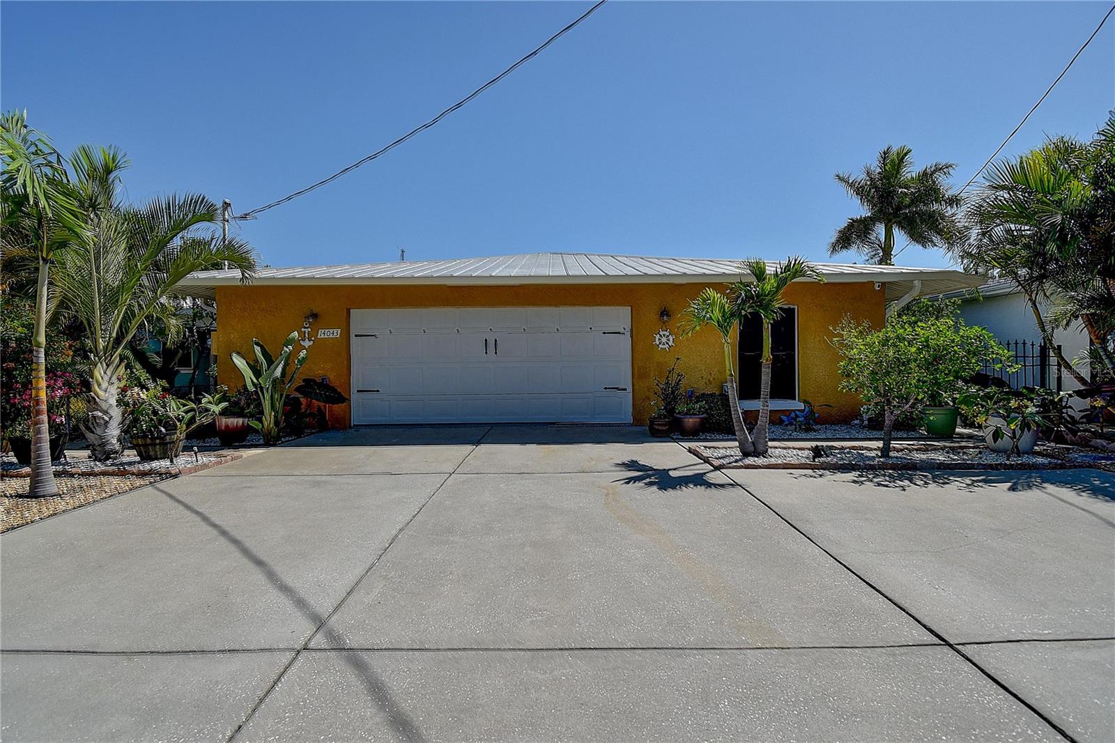 14043 E PARSLEY DR, MADEIRA BEACH, FL, 33708