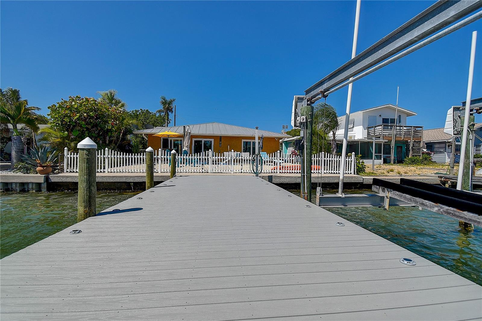 14043 E PARSLEY DR, MADEIRA BEACH, FL, 33708