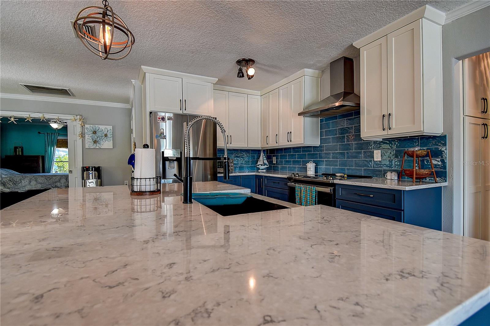 14043 E PARSLEY DR, MADEIRA BEACH, FL, 33708