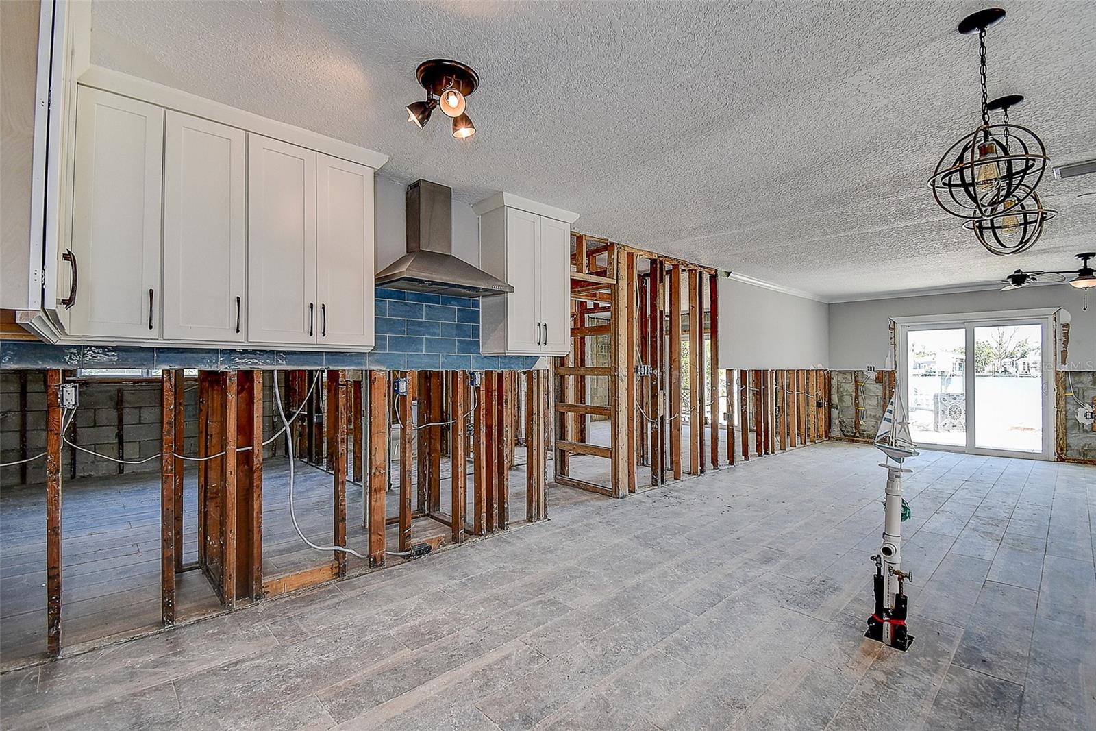 14043 E PARSLEY DR, MADEIRA BEACH, FL, 33708