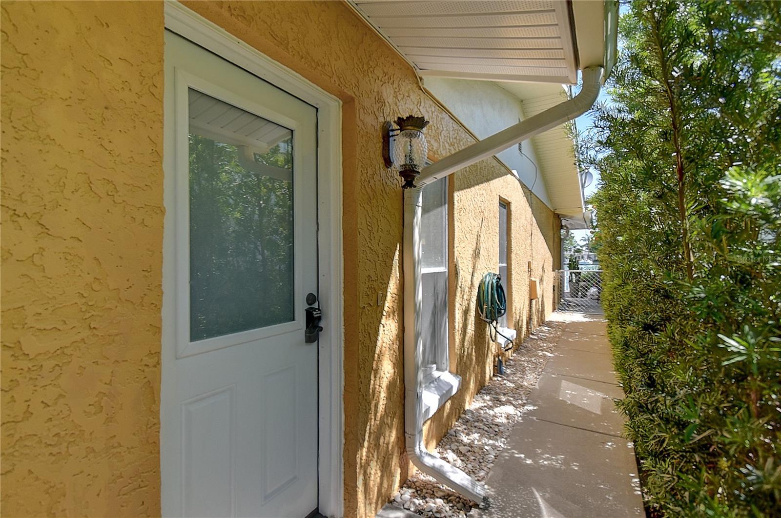 14043 E PARSLEY DR, MADEIRA BEACH, FL, 33708