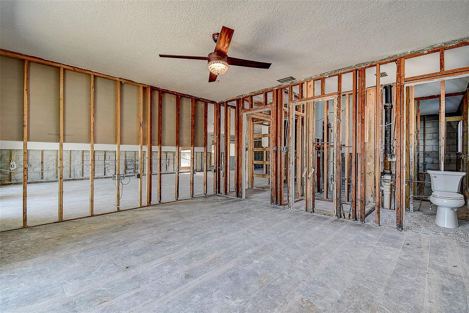 14043 E PARSLEY DR, MADEIRA BEACH, FL, 33708