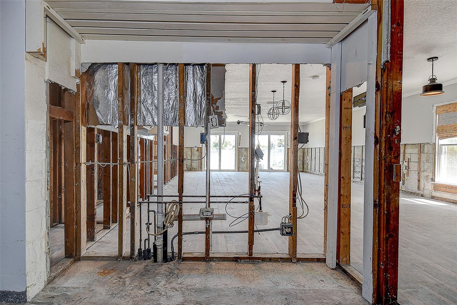 14043 E PARSLEY DR, MADEIRA BEACH, FL, 33708
