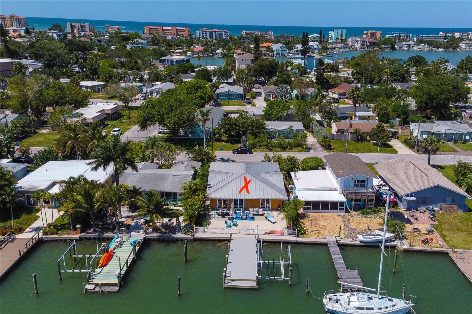 14043 E PARSLEY DR, MADEIRA BEACH, FL, 33708
