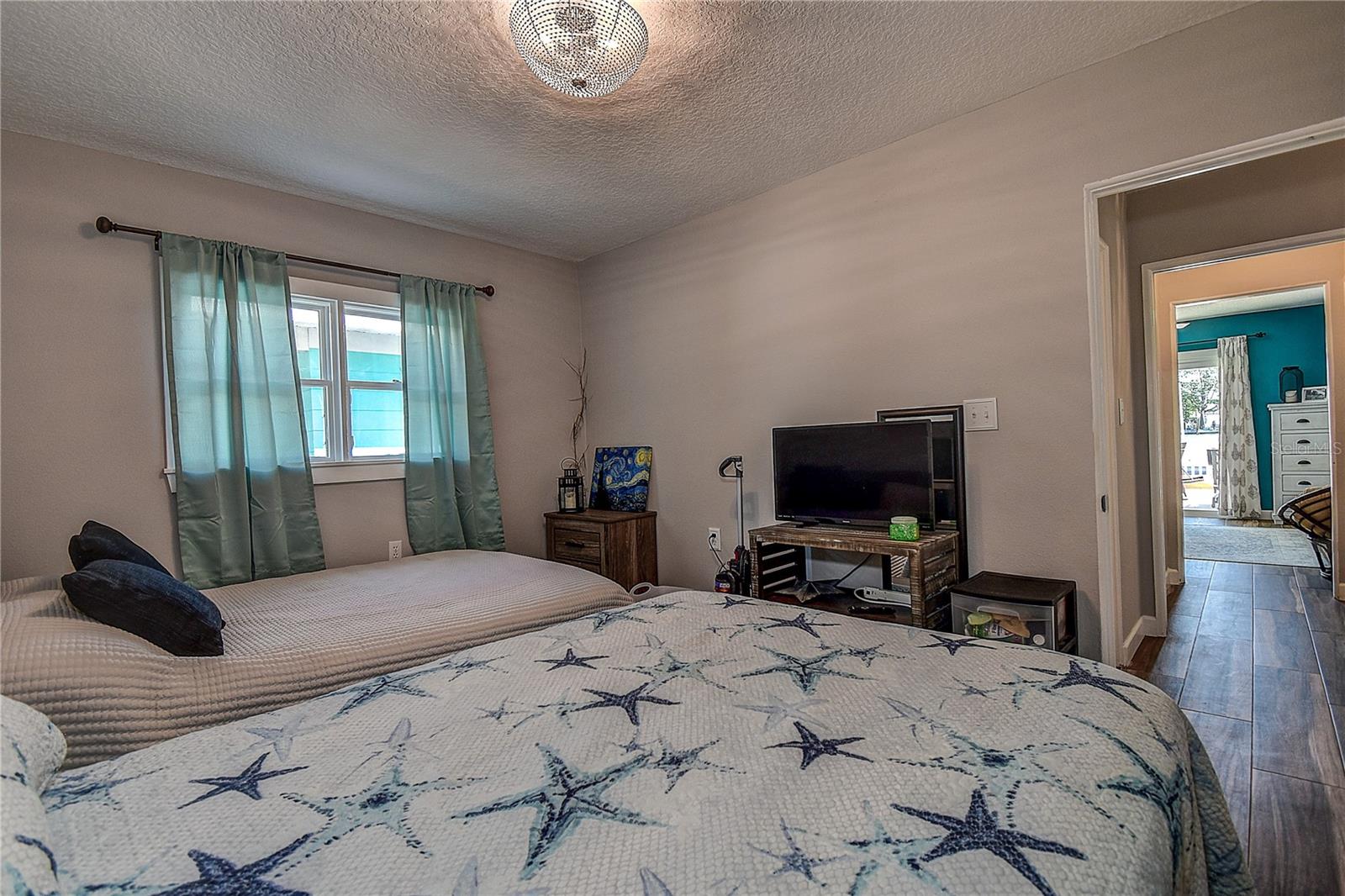 14043 E PARSLEY DR, MADEIRA BEACH, FL, 33708