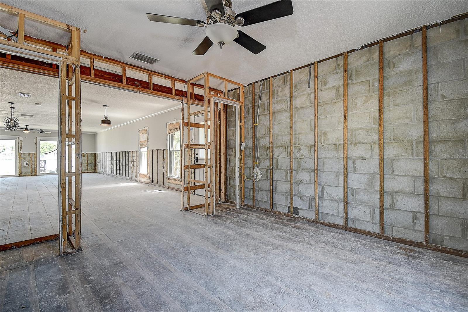 14043 E PARSLEY DR, MADEIRA BEACH, FL, 33708