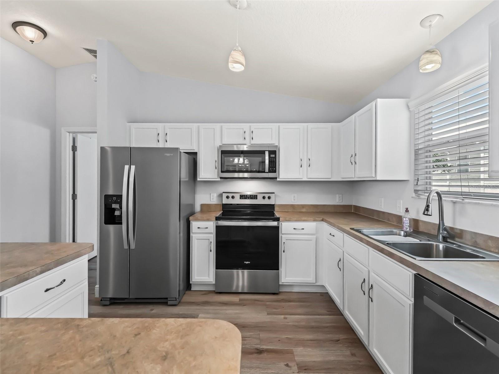 2111 HARSTON TRL, THE VILLAGES, FL, 32162