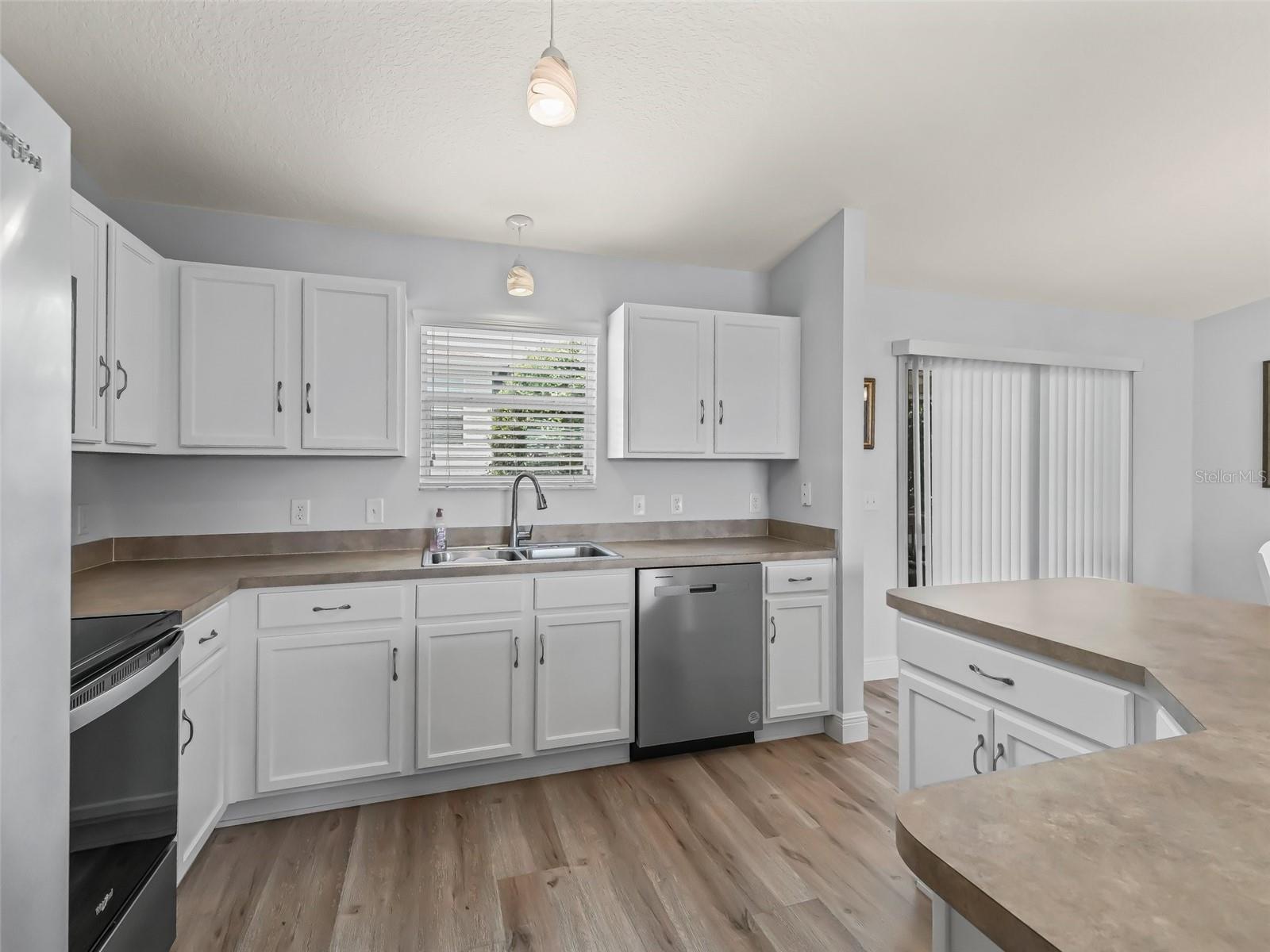 2111 HARSTON TRL, THE VILLAGES, FL, 32162