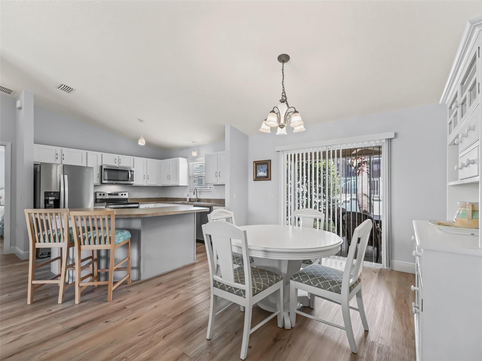 2111 HARSTON TRL, THE VILLAGES, FL, 32162