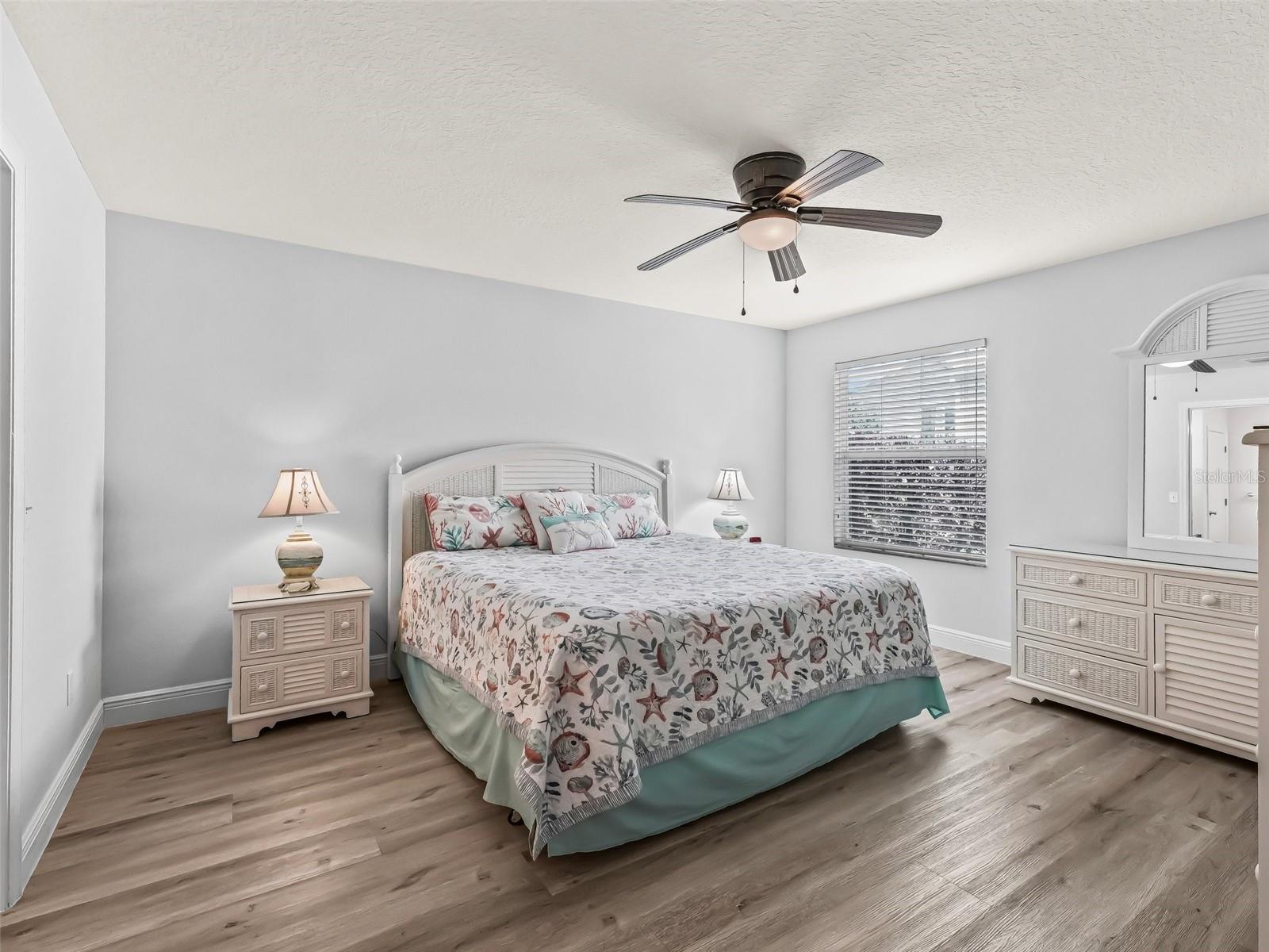 2111 HARSTON TRL, THE VILLAGES, FL, 32162