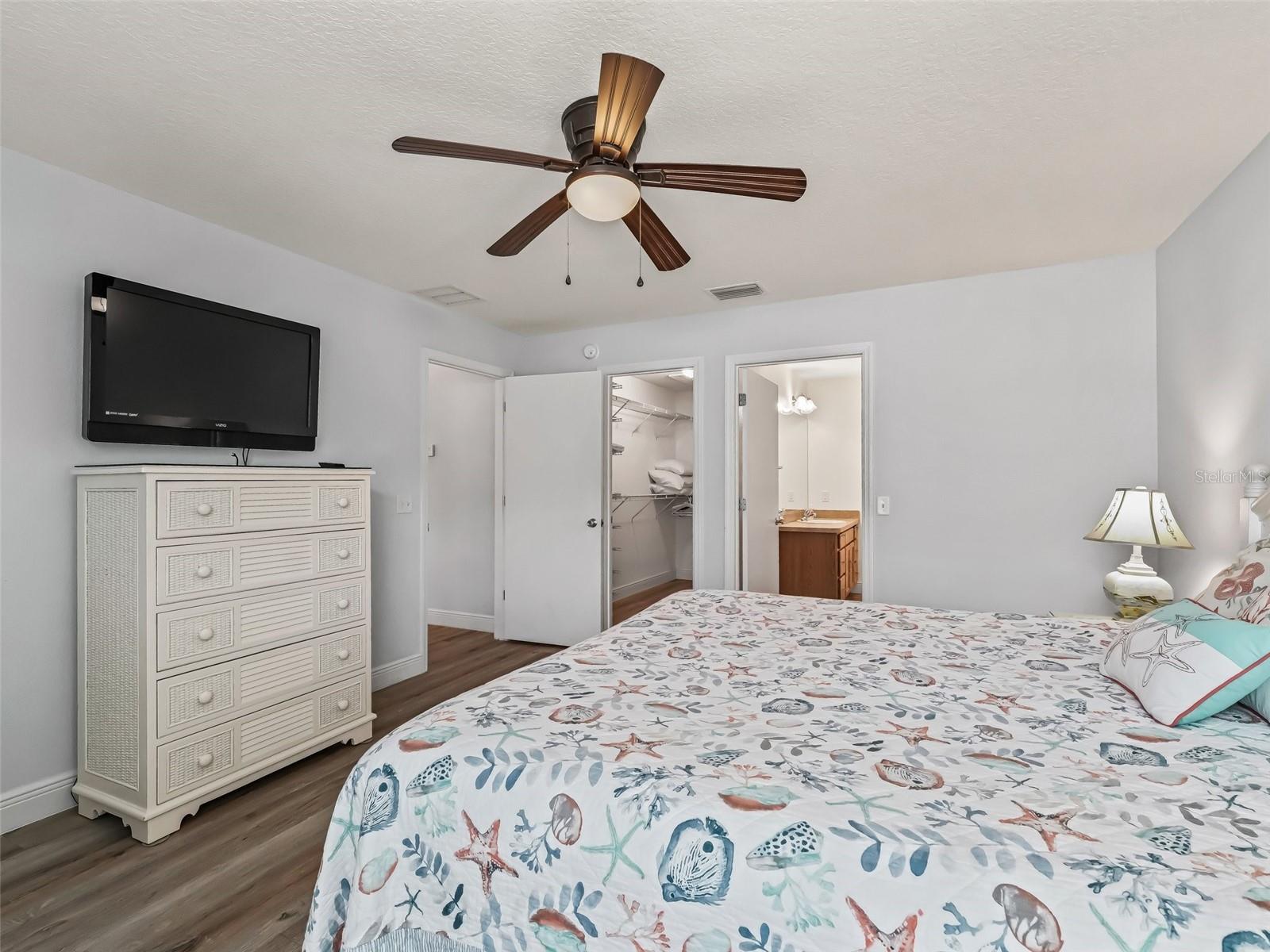 2111 HARSTON TRL, THE VILLAGES, FL, 32162