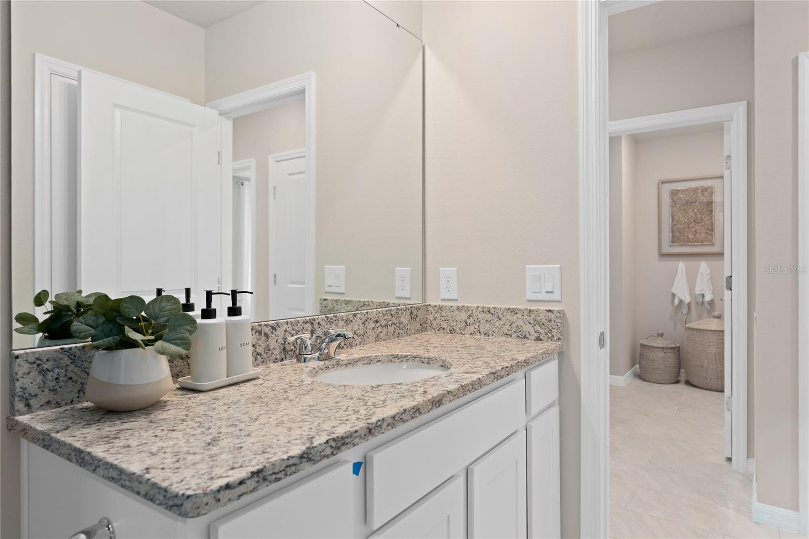 3611 CAMBRIDGE BROOK DR, DAVENPORT, FL, 33837