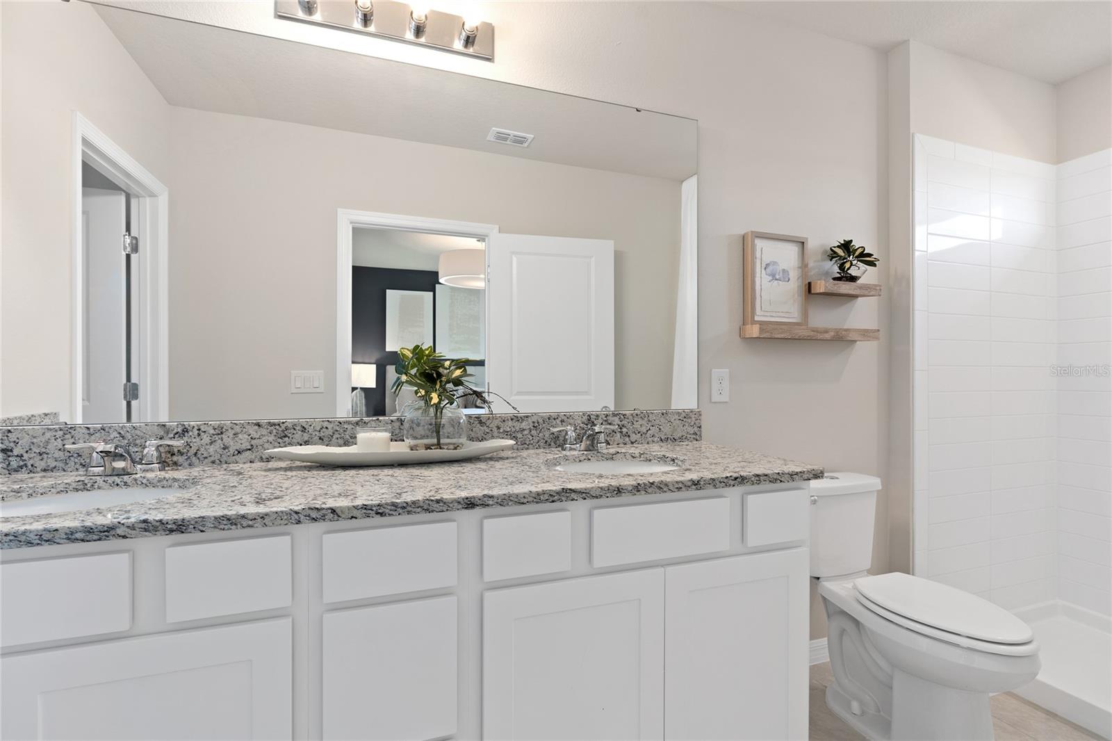 3611 CAMBRIDGE BROOK DR, DAVENPORT, FL, 33837