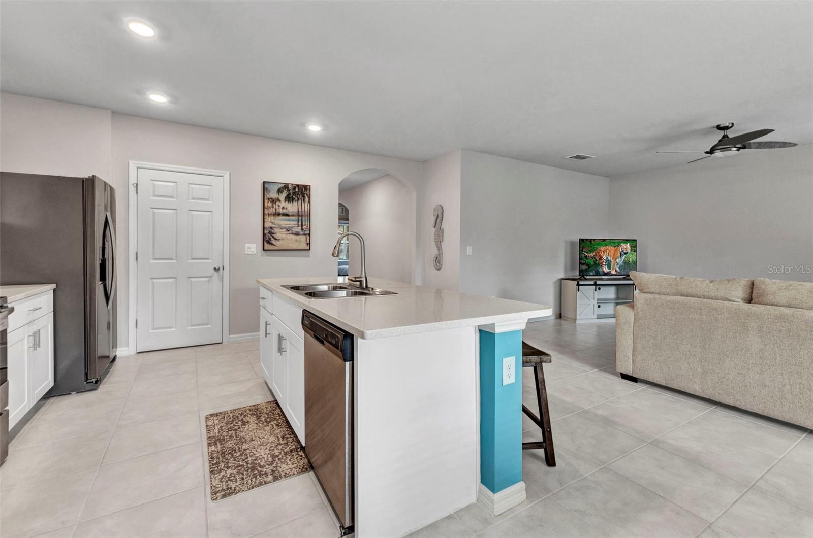 25340 E LENOX CIR, PUNTA GORDA, FL, 33950