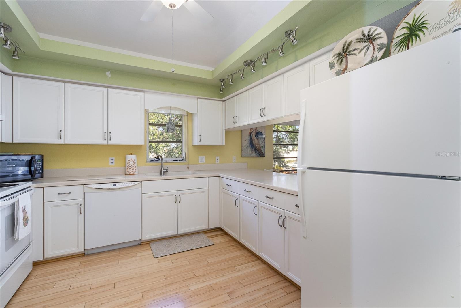 1041 CAPRI ISLES BLVD #232, VENICE, FL, 34292