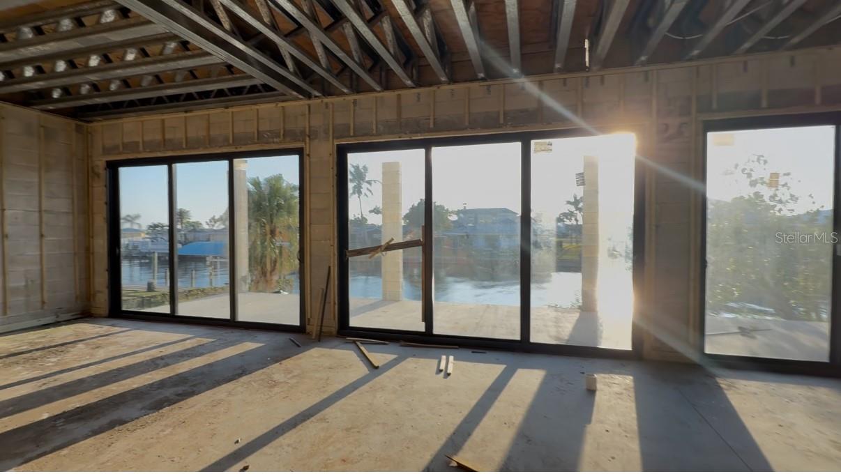 242 BANGSBERG RD SE, PORT CHARLOTTE, FL, 33952