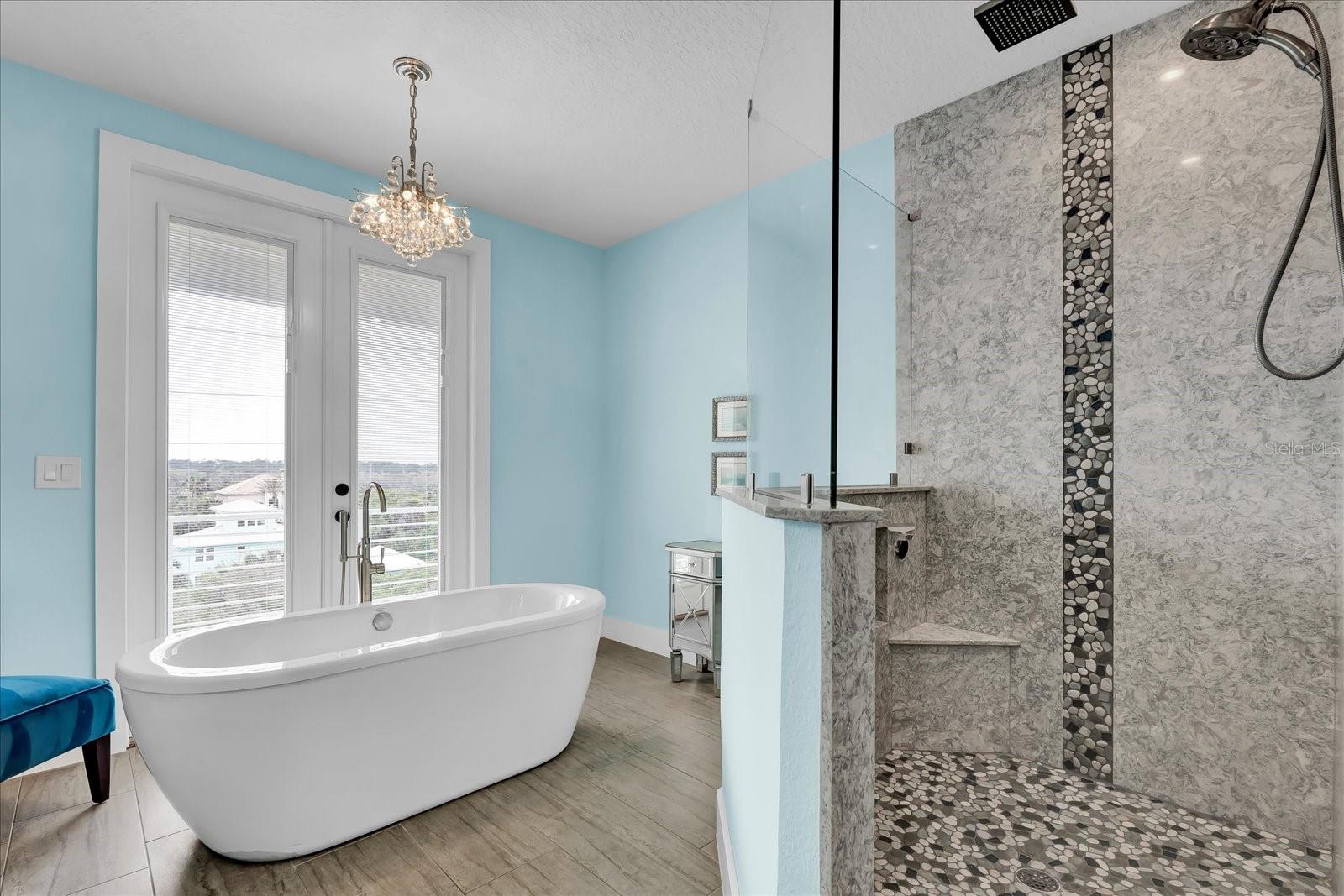 FC308414 Property Photo