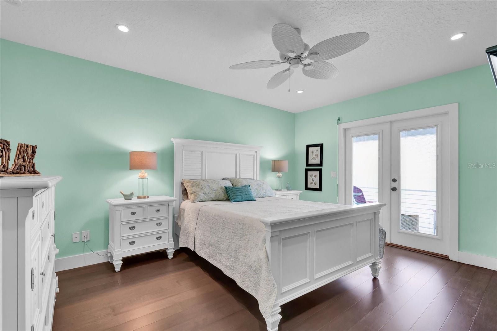 FC308414 Property Photo