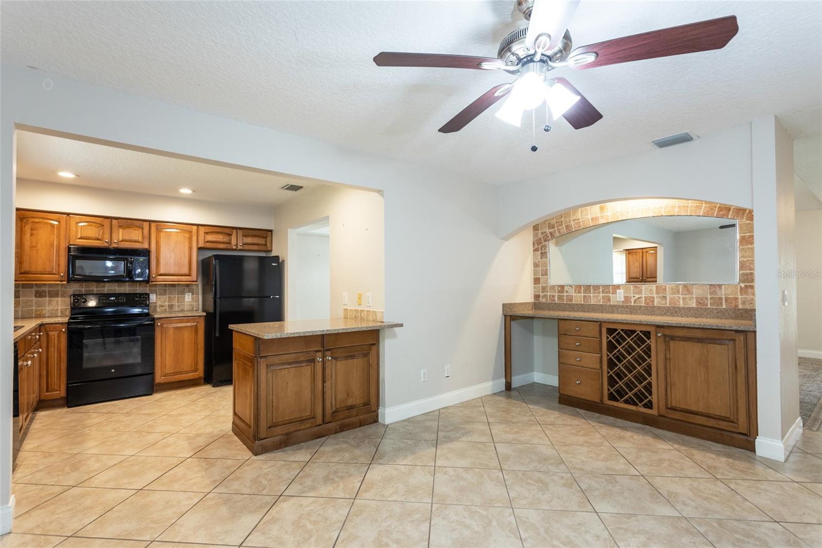 66 WESTMINSTER DR, PALM COAST, FL, 32164
