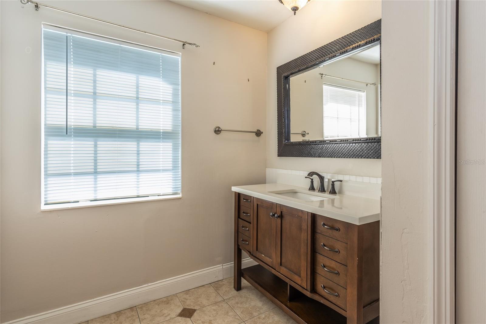 66 WESTMINSTER DR, PALM COAST, FL, 32164
