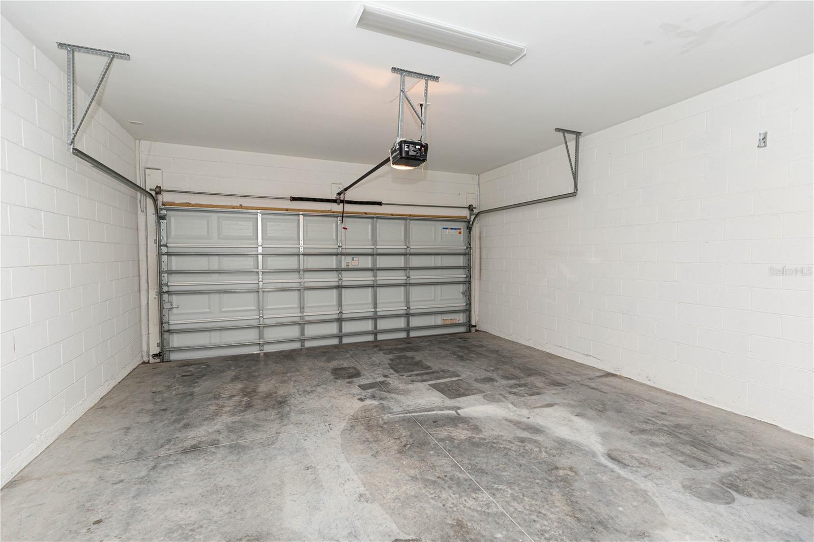 7237 RAMBLING WATER WAY, WINDERMERE, FL, 34786