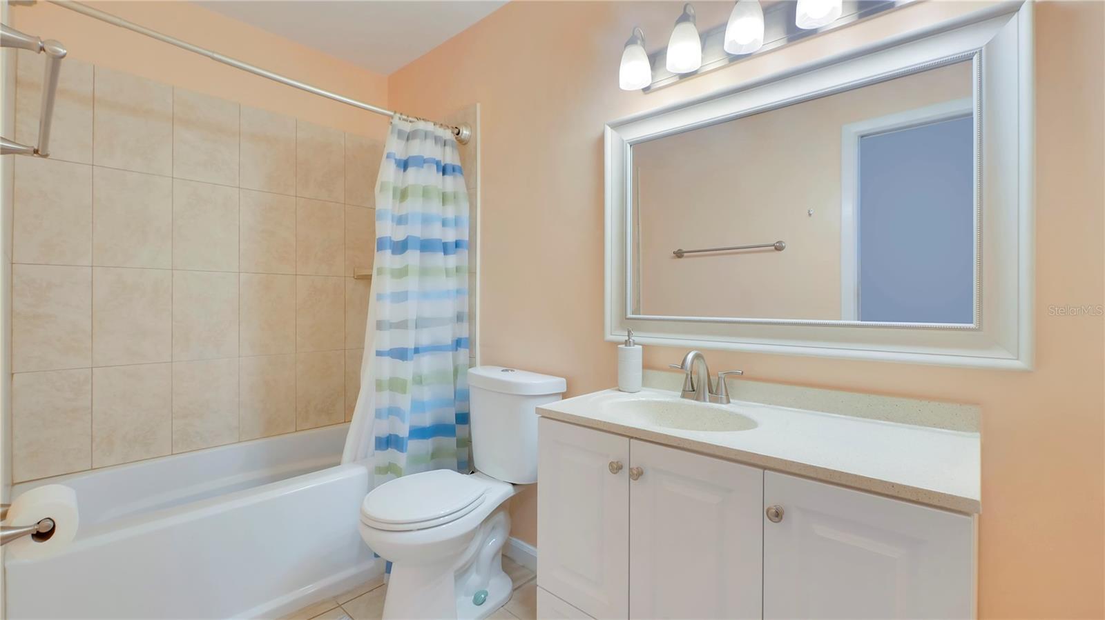 5248 CORAL WAY N, ST PETERSBURG, FL, 33714