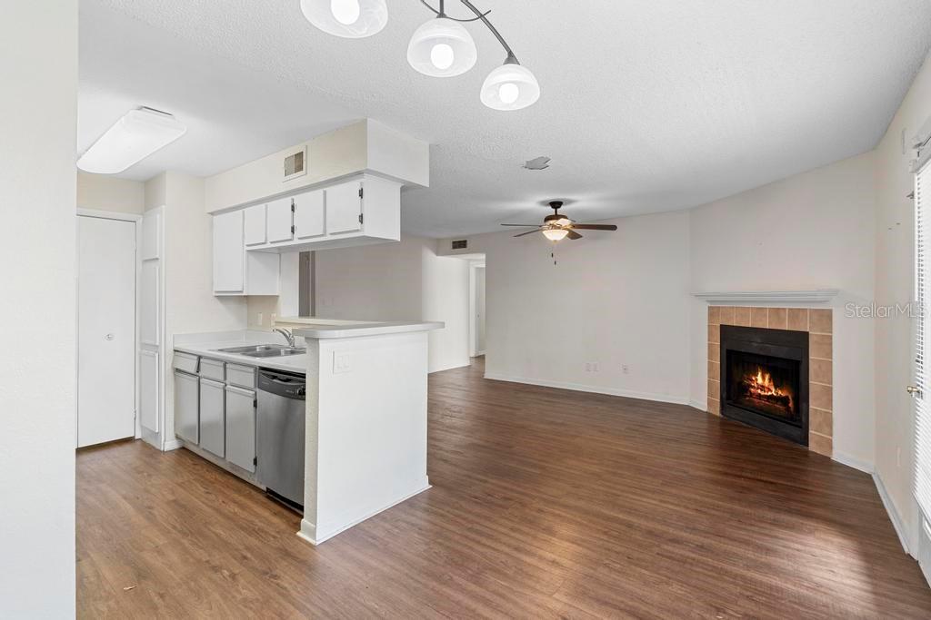 4355 PERKINSHIRE LN #103, ORLANDO, FL, 32822