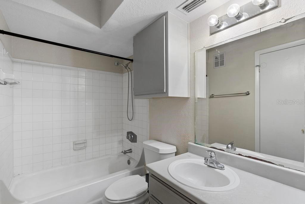 4355 PERKINSHIRE LN #103, ORLANDO, FL, 32822