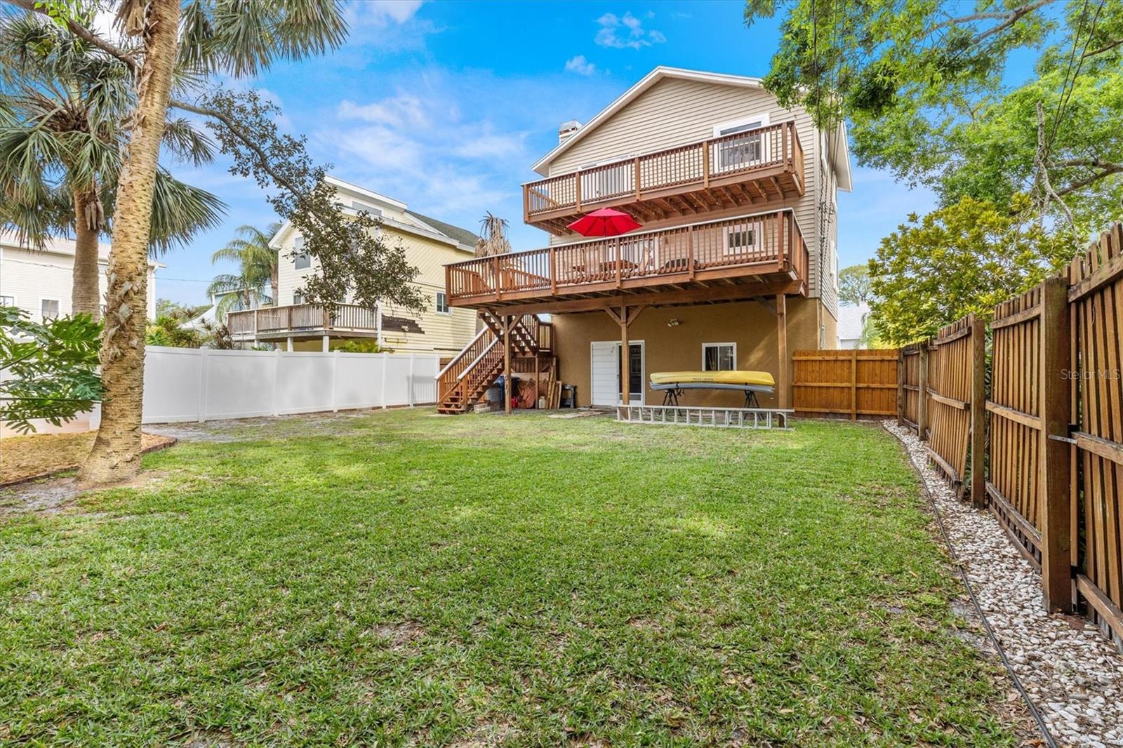 856 WISCONSIN AVE, PALM HARBOR, FL, 34683