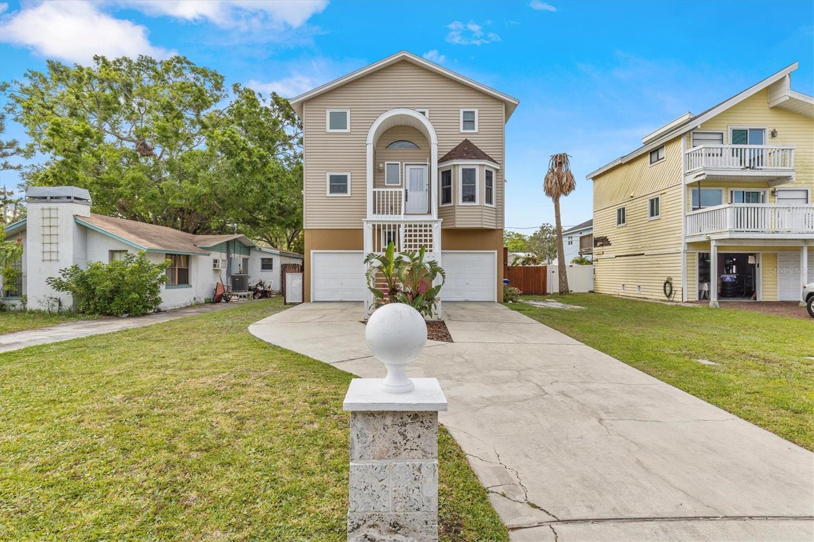 856 WISCONSIN AVE, PALM HARBOR, FL, 34683
