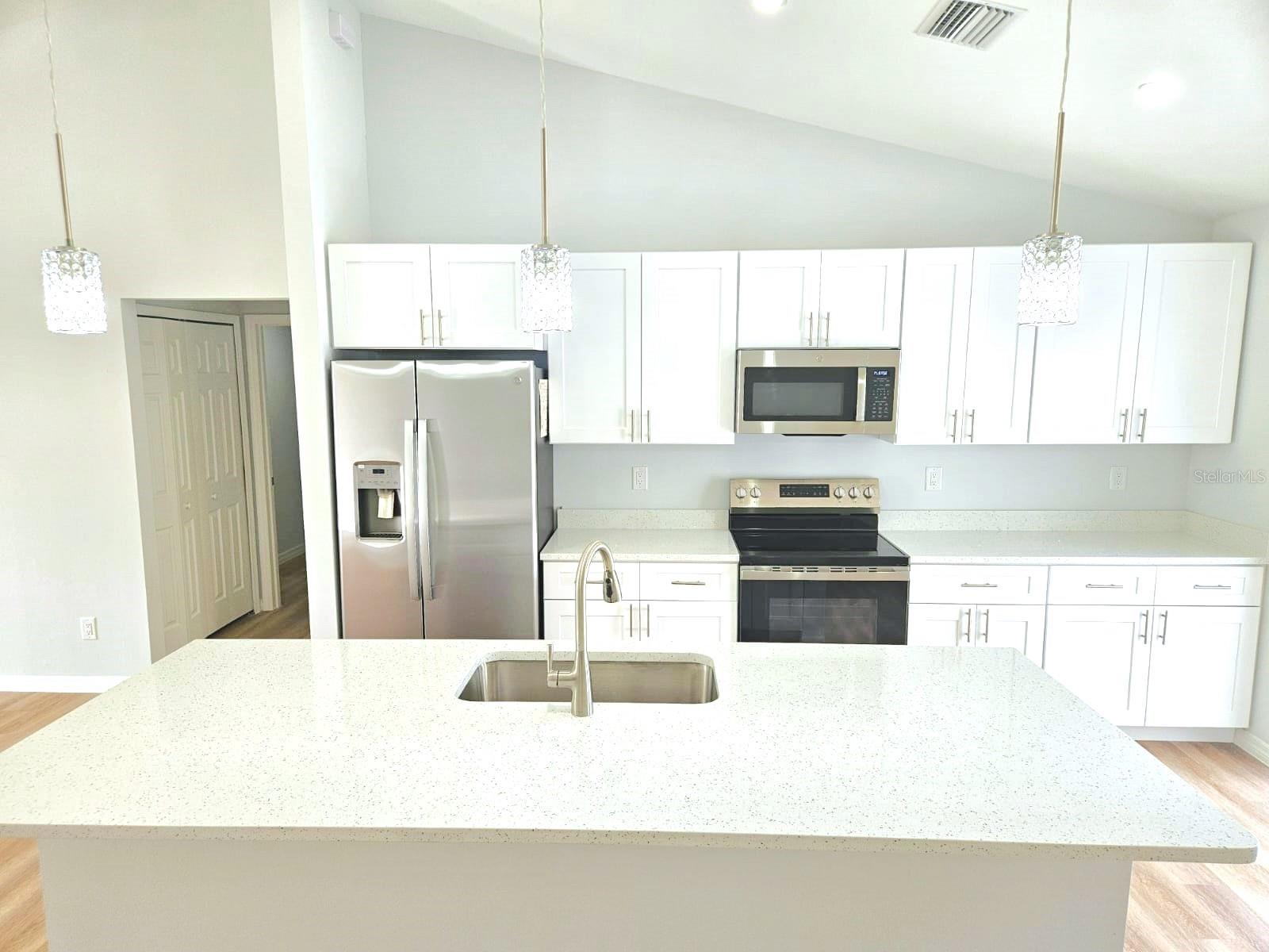 22500 CEZANE AVE, PORT CHARLOTTE, FL, 33952