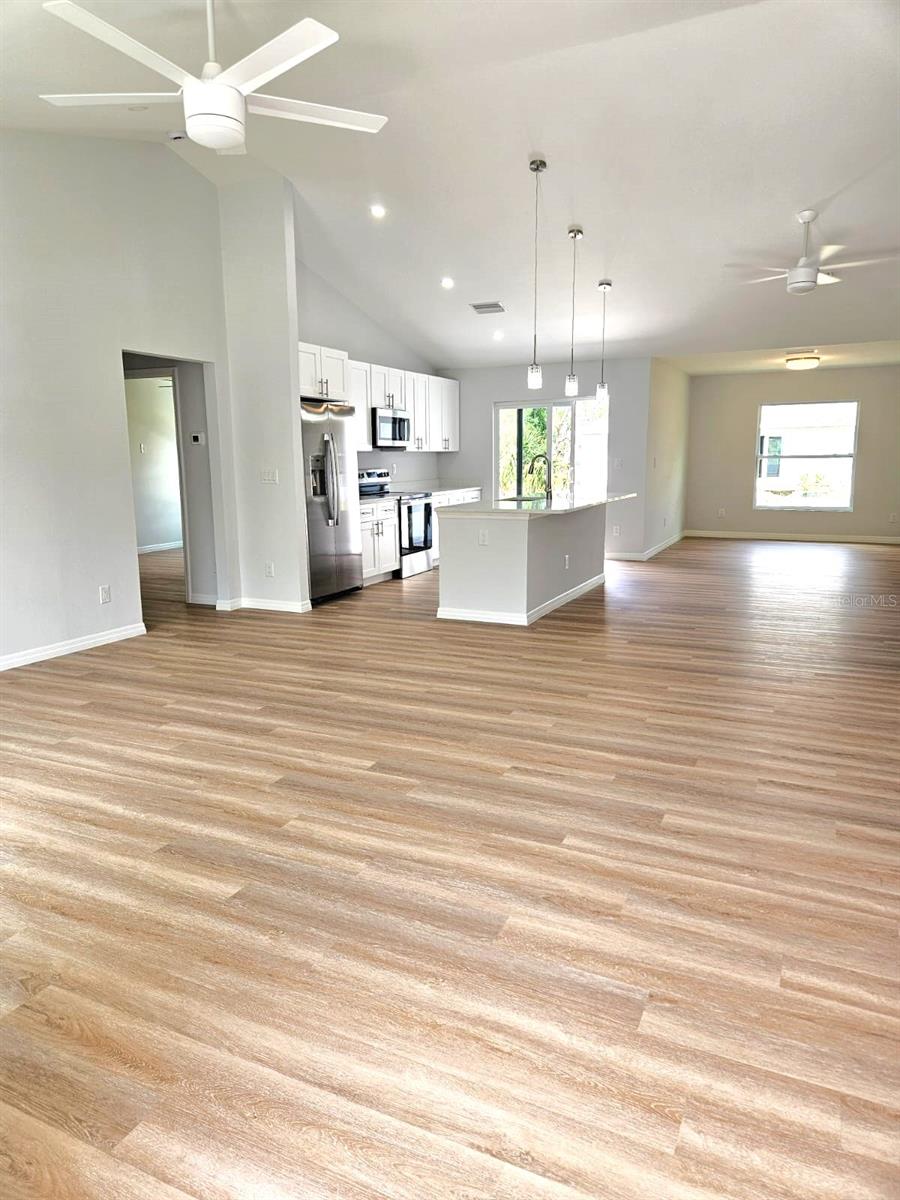 22500 CEZANE AVE, PORT CHARLOTTE, FL, 33952