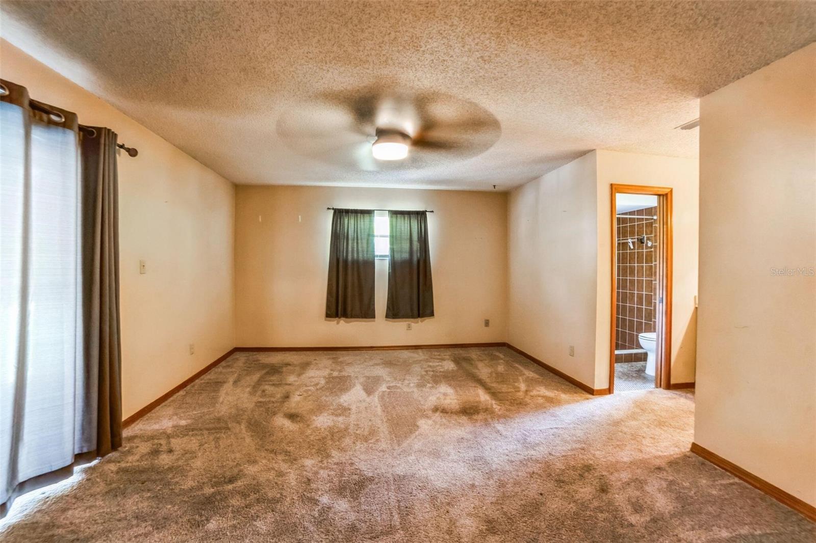 353 WEKIVA COVE RD, LONGWOOD, FL, 32779