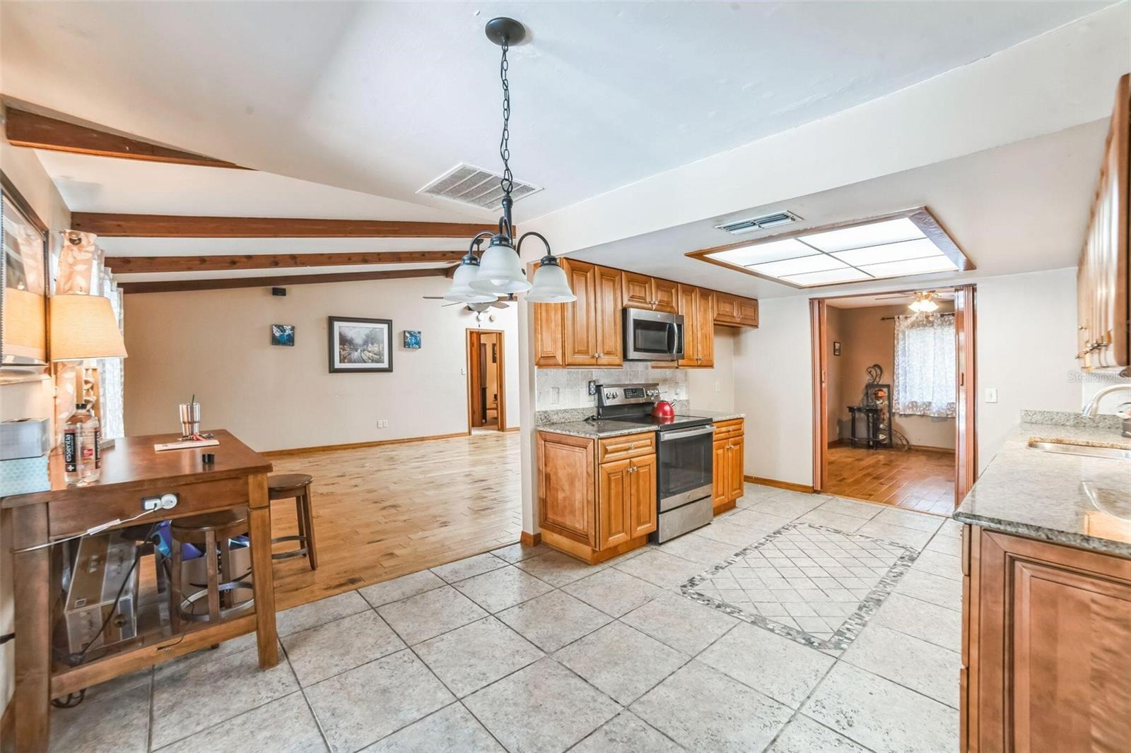 353 WEKIVA COVE RD, LONGWOOD, FL, 32779