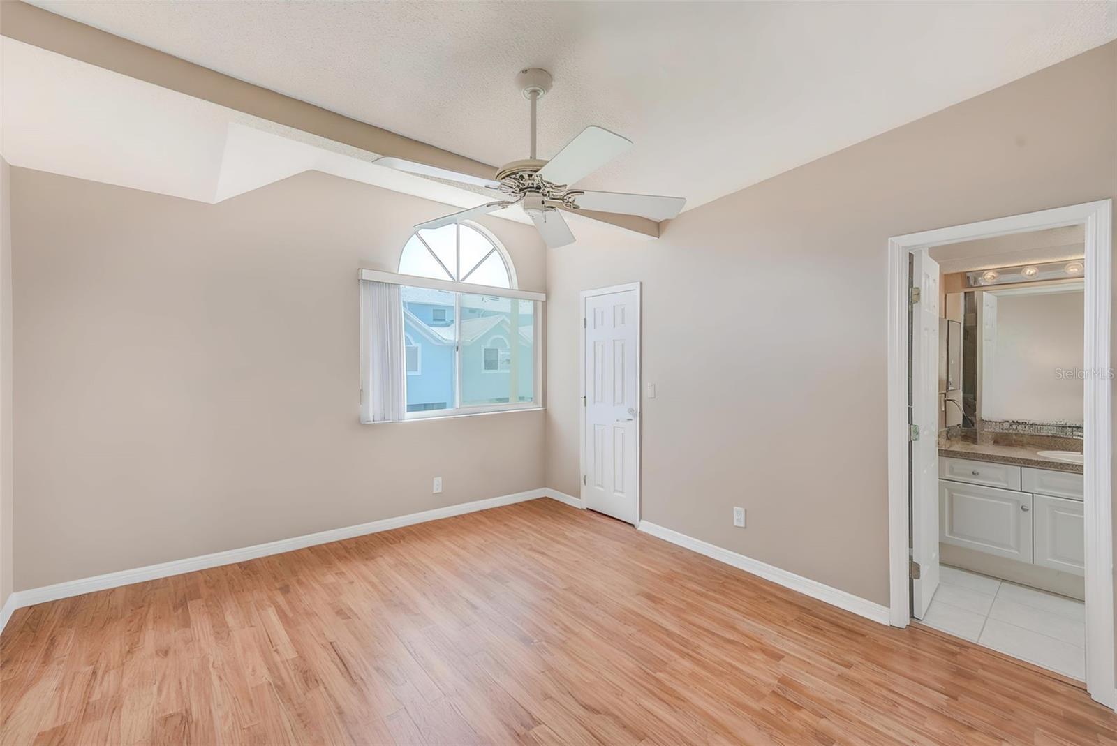 615 GARLAND CIR, INDIAN ROCKS BEACH, FL, 33785