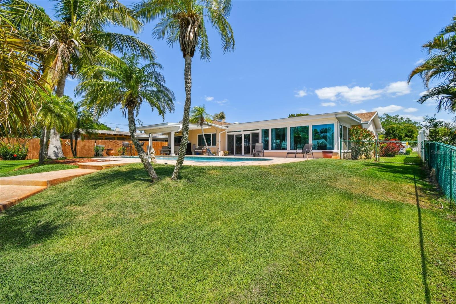 6667 28TH ST S, ST PETERSBURG, FL, 33712