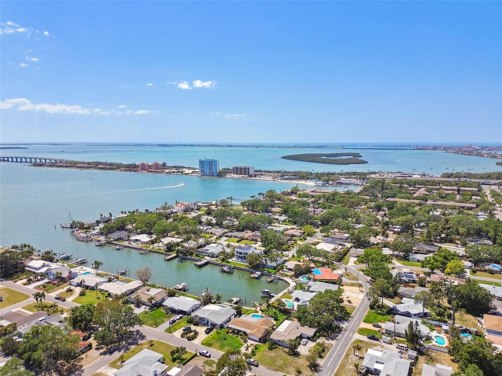 6667 28TH ST S, ST PETERSBURG, FL, 33712