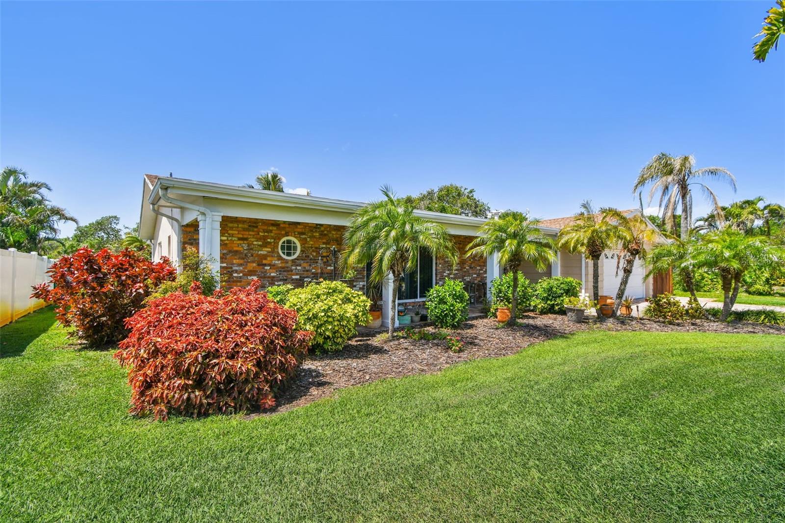 6667 28TH ST S, ST PETERSBURG, FL, 33712