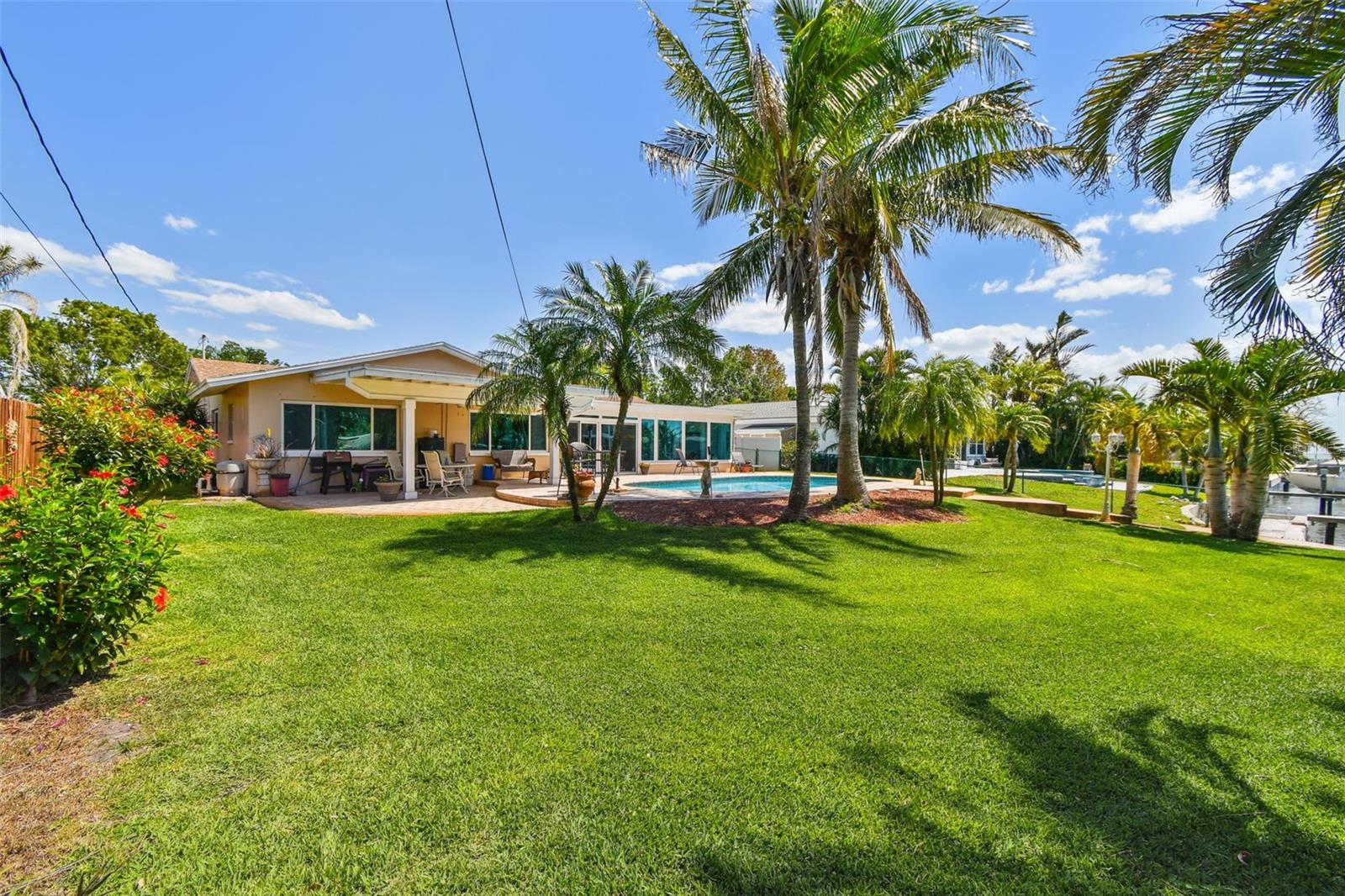 6667 28TH ST S, ST PETERSBURG, FL, 33712