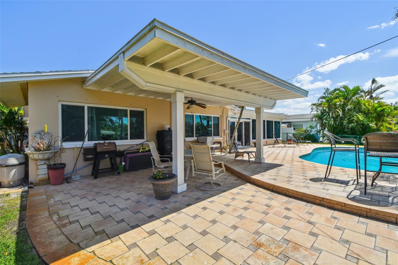 6667 28TH ST S, ST PETERSBURG, FL, 33712
